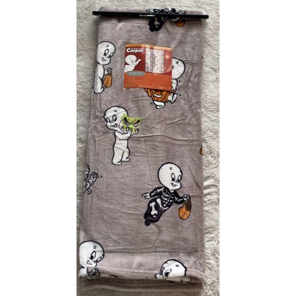 Casper The Friendly Ghost Plush Soft Blanket Throw 50x70” Halloween Costumes NEW - Picture 1 of 12